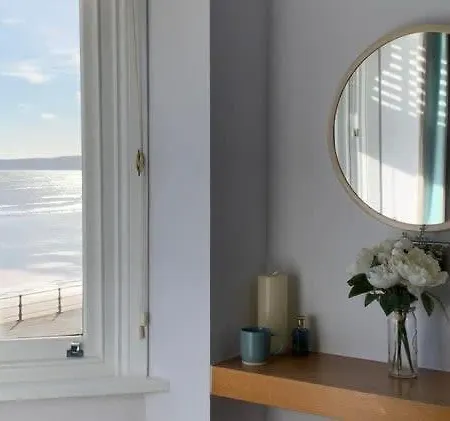 Semesterbostad 14, The Moorings - Beachfront & Panoramic Sea Views