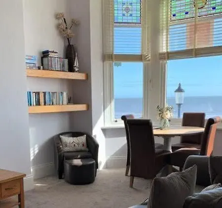 14, The Moorings - Beachfront & Panoramic Sea Views *